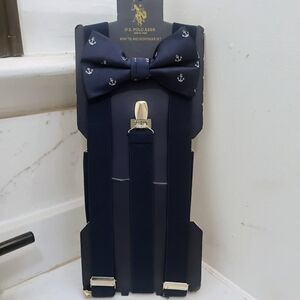 NWT U.S. Polo Assn. Mens 2 Pc Bow Tie And Suspender Set, Blue W/ Sea Anchors